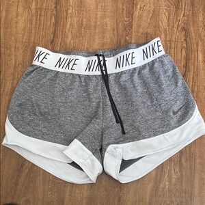 Nike Women's Gray and White Performance Shorts size Medium